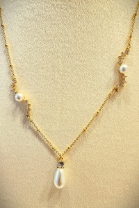 Bella Necklace