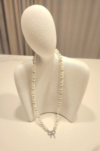 BJ Ribbon Pearl Necklace